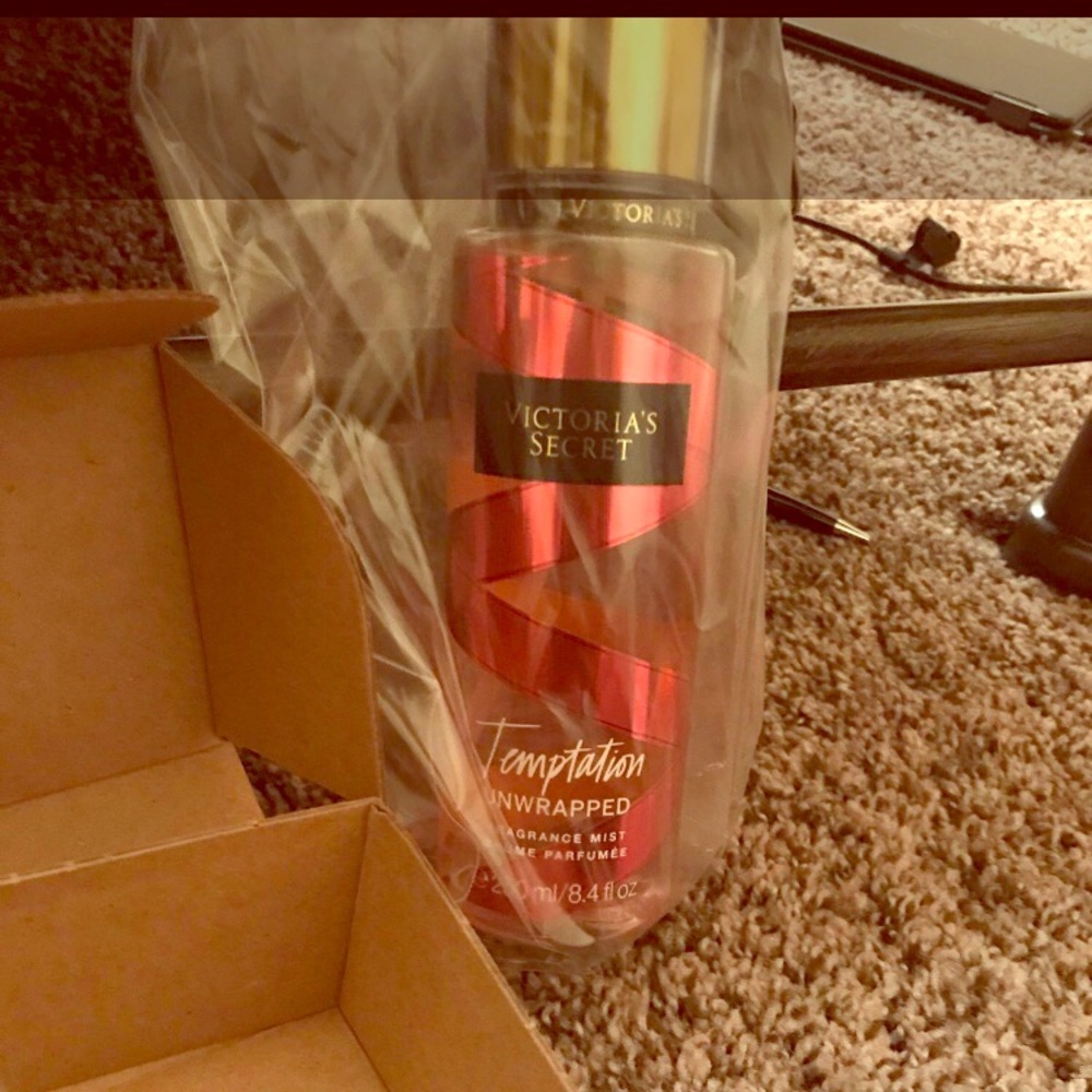Victorias Secret Temptation Perfume
